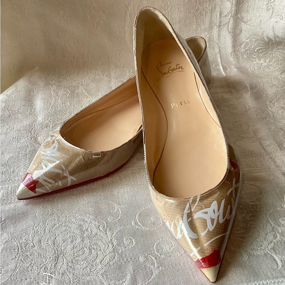 Christian Louboutin Ballala PVC Kraft Flats size 39 8.5 Worn Once Like New